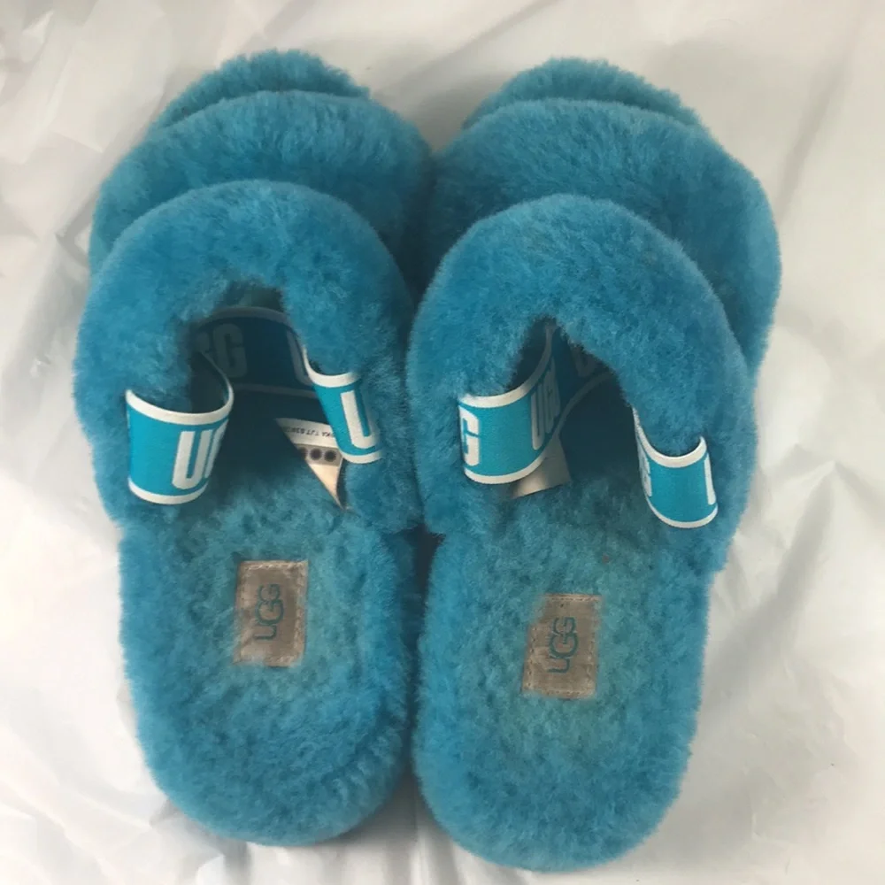 UGG Women’s Oh Yeah Teal Blue Fuzzy Platform Strappy  Logo  Shoe Slippers